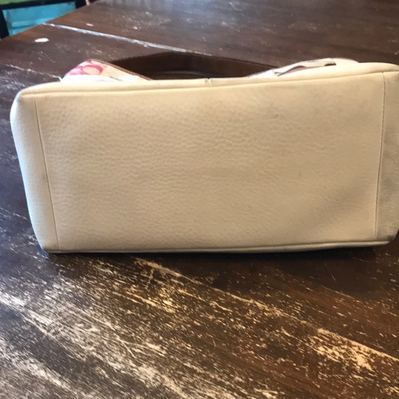 Coach purse - Picture 7 of 11